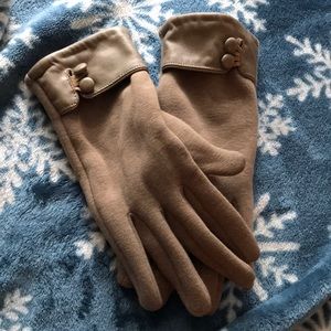 Tan cotton gloves with faux leather detail